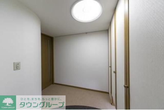 玄関　※写真は同タイプ住戸です。