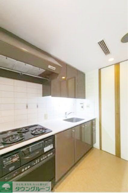 キッチン　※写真は同タイプ住戸です。