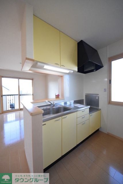 キッチン　※別号室参考写真です