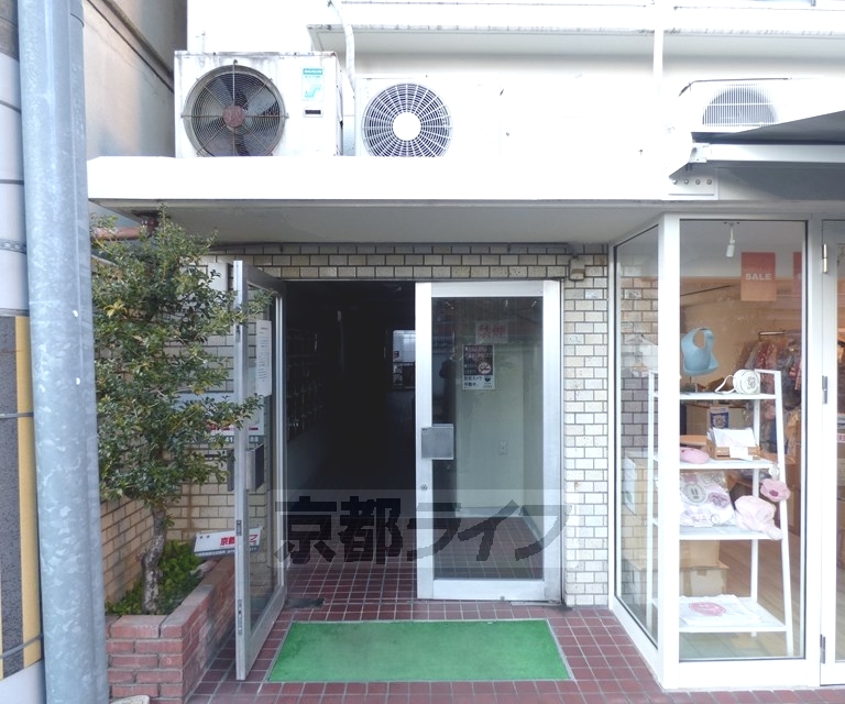 ロビー