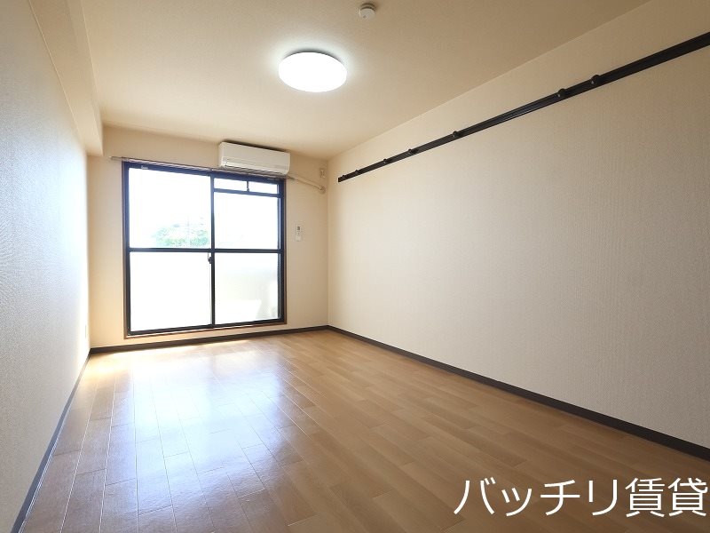 その他部屋・スペース　画像は別号室タイプの為現状を優先致します。