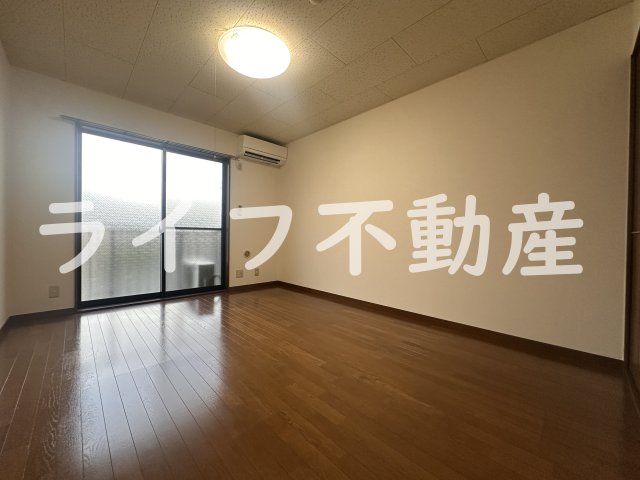居室・リビング　使いやすいリビングです