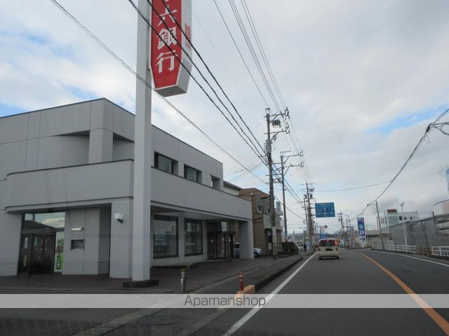 銀行　（株）十六銀行／今渡支店（銀行）まで917m