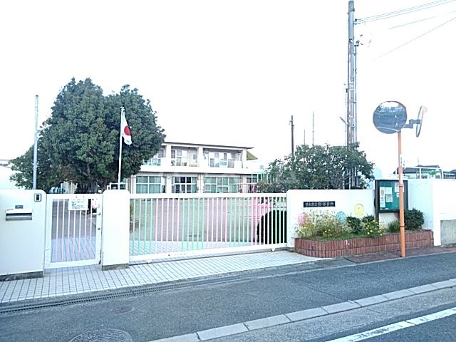 幼稚園・保育園　郡保育所（幼稚園・保育園）まで564m