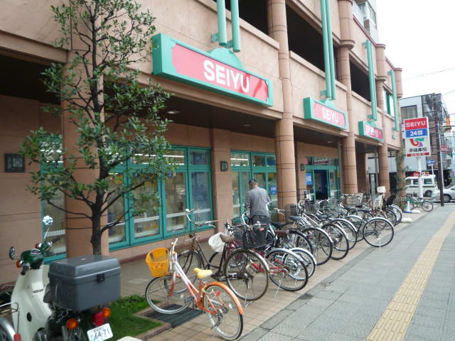 スーパー　西友上杉店（スーパー）まで703m