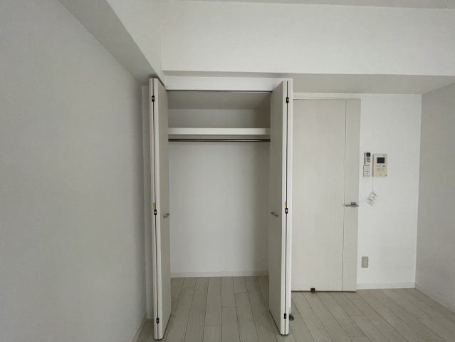 収納　同物件別部屋写真