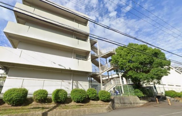 小学校　吹田市立山田第三小学校（小学校）まで934m