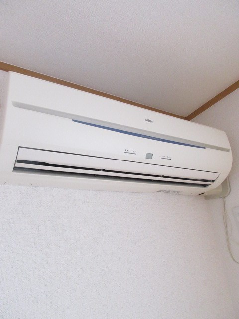 その他設備　エアコンがついています。
