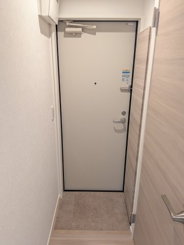 玄関　スッキリまとまった玄関です