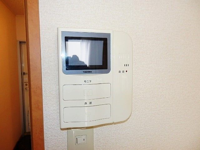 セキュリティ　防犯ＴＶドアホン完備