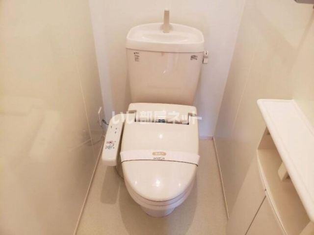 クローバーヒル城南 Bのトイレ写真