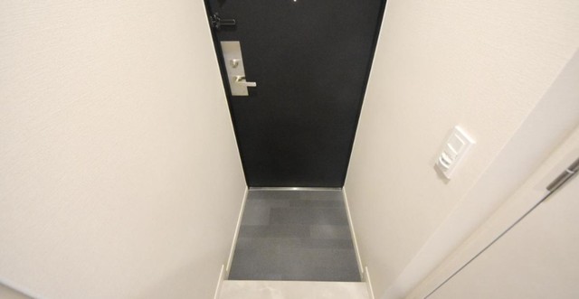 玄関　別部屋同仕様