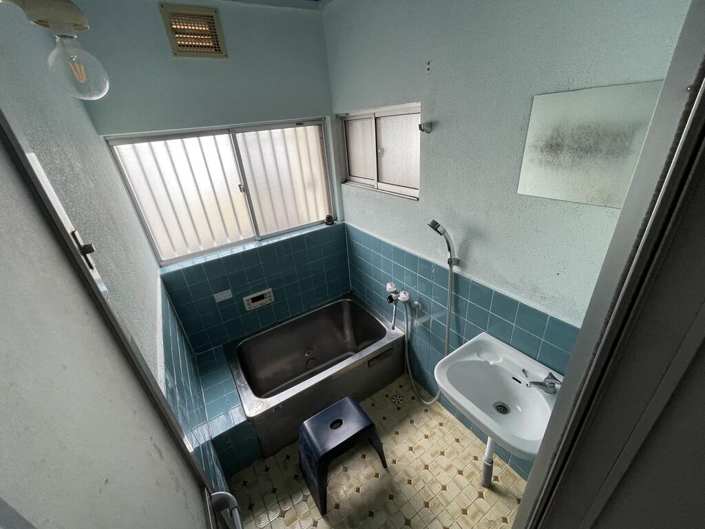 大庄西町2丁目戸建の風呂写真