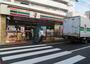 コンビニ　セブン-イレブン足立柳原２丁目店（コンビニ）まで515m