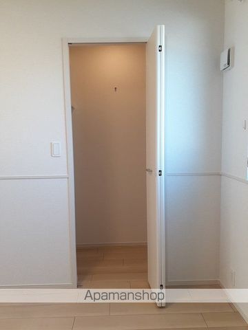 ＪＲ東海道本線 浜松駅 バス乗車時間：14分 最寄りバス停で下車 徒歩4分 2階建 築4年の内装写真