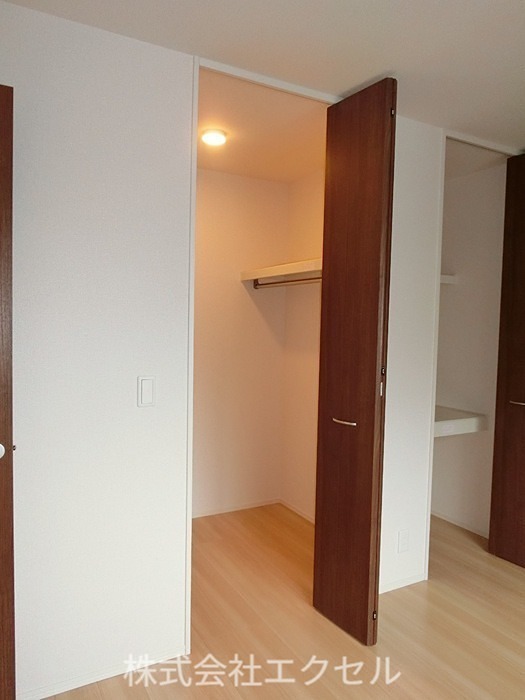 収納　同建物の別部屋の写真