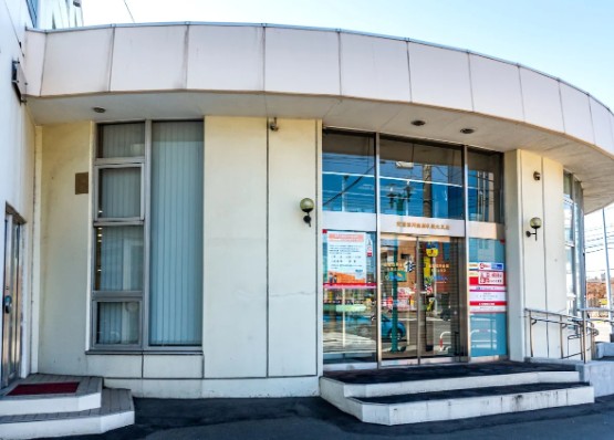 銀行　室蘭信用金庫札幌北支店（銀行）まで451m