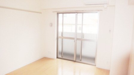 その他部屋・スペース　エアコン付きのお部屋です