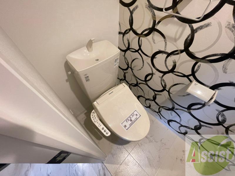 トイレ　トイレです。ウォシュレット付を探している方、おすすめです。