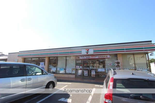 コンビニ　セブンイレブン（コンビニ）まで190m