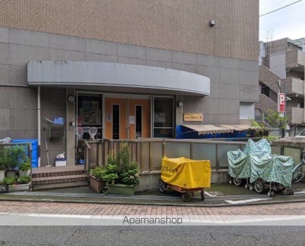 幼稚園・保育園　コロちゃんの家（幼稚園・保育園）まで157m