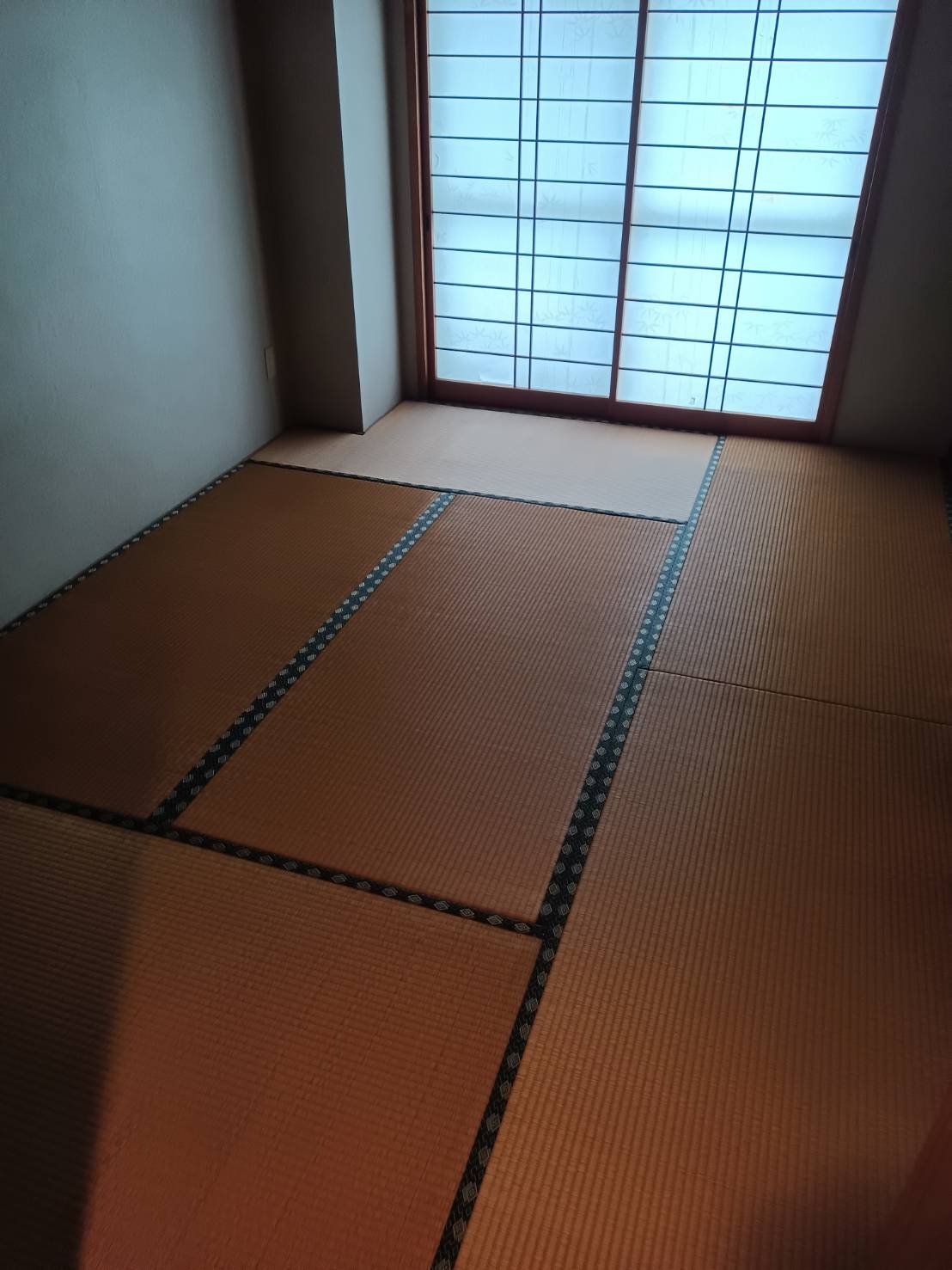 西坂ビルの居間写真