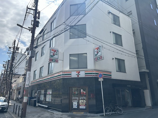 コンビニ　セブンイレブン　大阪アメニティパーク前店（コンビニ）まで527m
