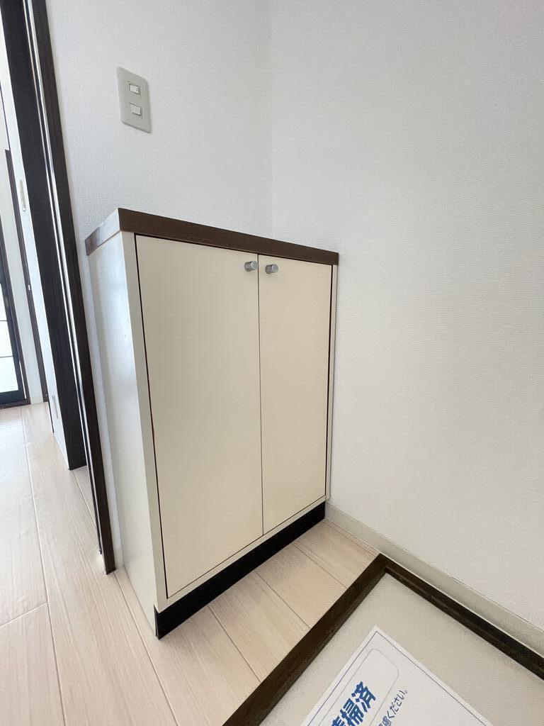 サンジュネスの玄関写真