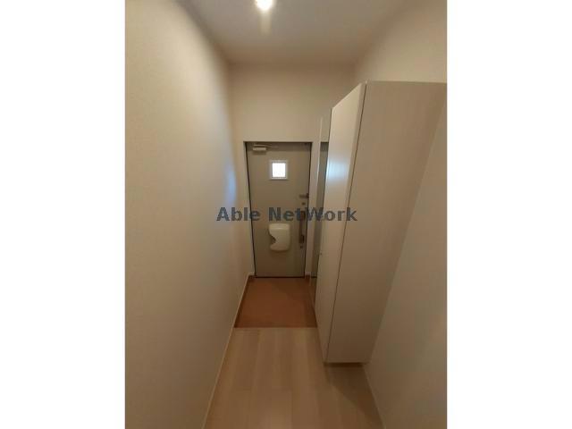 西尾市 2階建 築3年の玄関写真