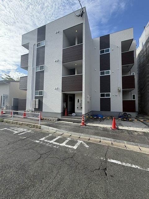 エクシア前原駅A棟