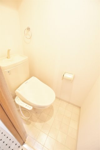 鳳TKハイツ2号館のトイレ写真