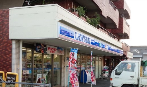 コンビニ　ローソン さいたま北袋町二丁目店（コンビニ）まで467m