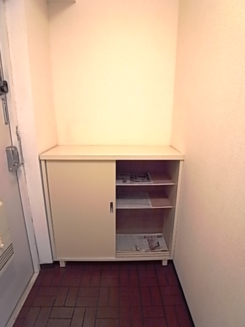 フレアTKの玄関写真