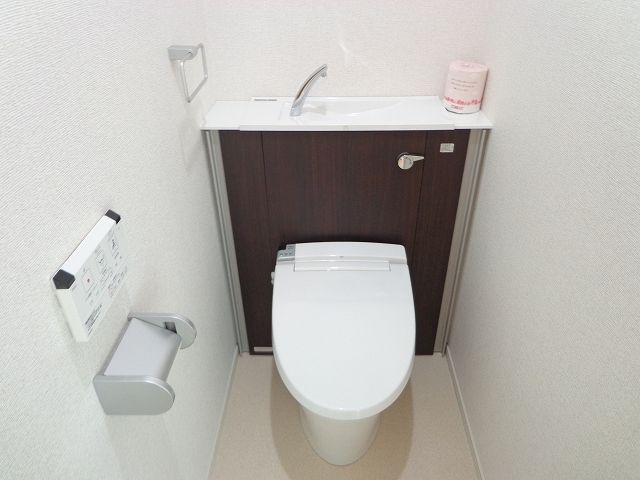 ラ ビュット 上山手のトイレ写真