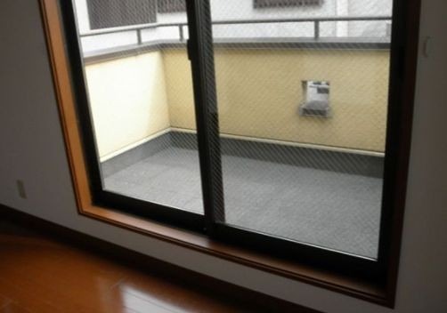 バルコニー　※同仕様写真