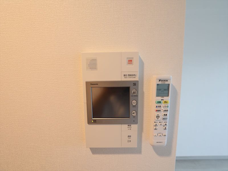 セキュリティ　TVモニター付インターホン完備