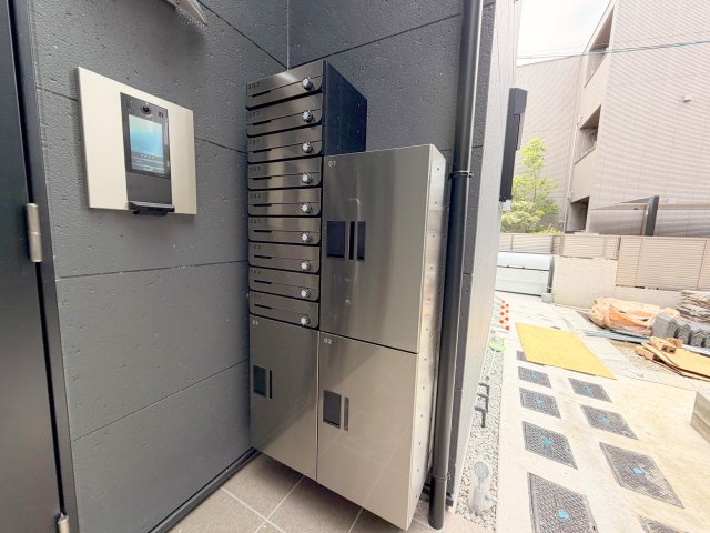 セレニティ小若江B棟の外観写真