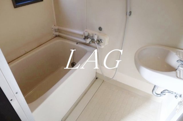 バス・シャワールーム　お風呂です。