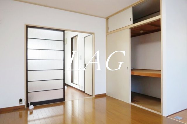 居室・リビング　洋室のお部屋です。