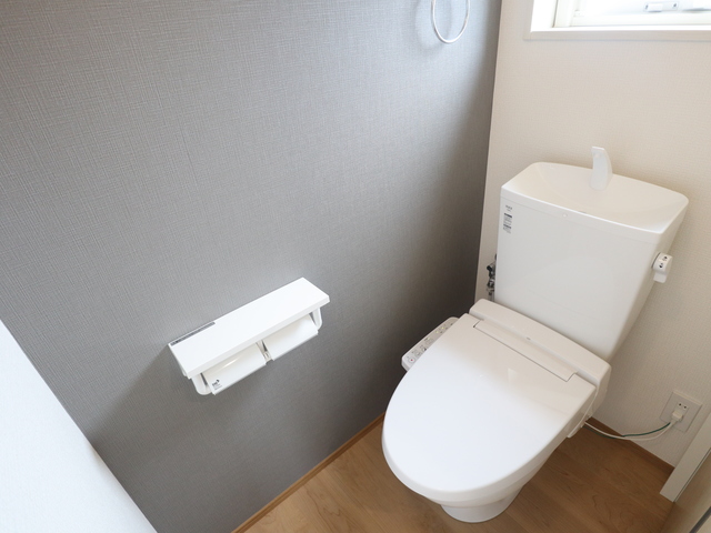 アルファベットのトイレ写真