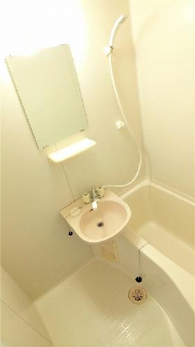 レオパレスシャルマン北越谷の風呂写真