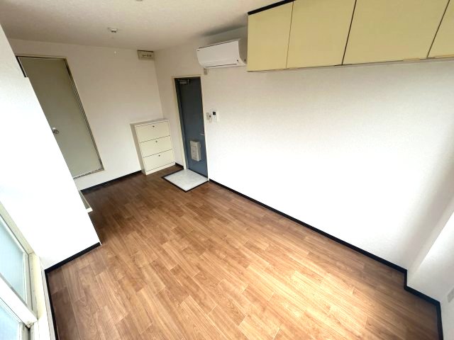 リベラール美園の居間写真