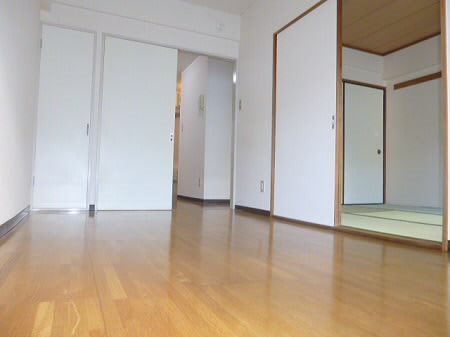 その他部屋・スペース　洋室にリフォーム済み