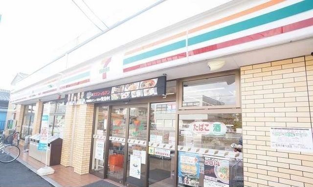 コンビニ　セブンイレブン（コンビニ）まで170m
