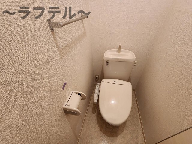 トイレ　別部屋イメージ写真