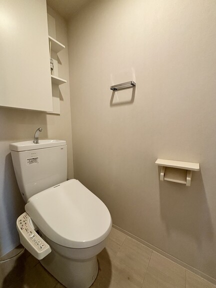 トイレ　※別部屋参考写真※