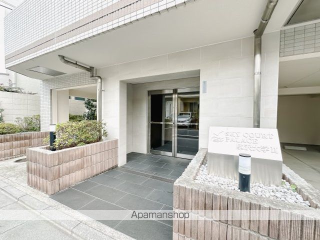 東急田園都市線 駒沢大学駅 徒歩12分 4階建 築10年の外観写真