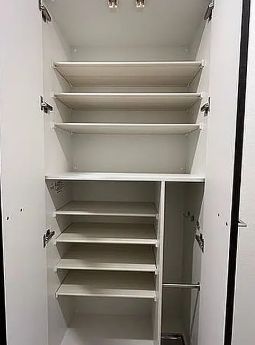 収納　参考写真：別部屋タイプ