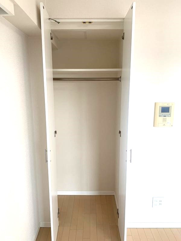 収納　※反転タイプです。