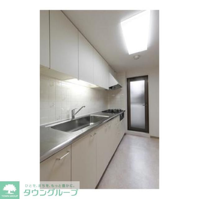 キッチン　※写真は同タイプ住戸です。